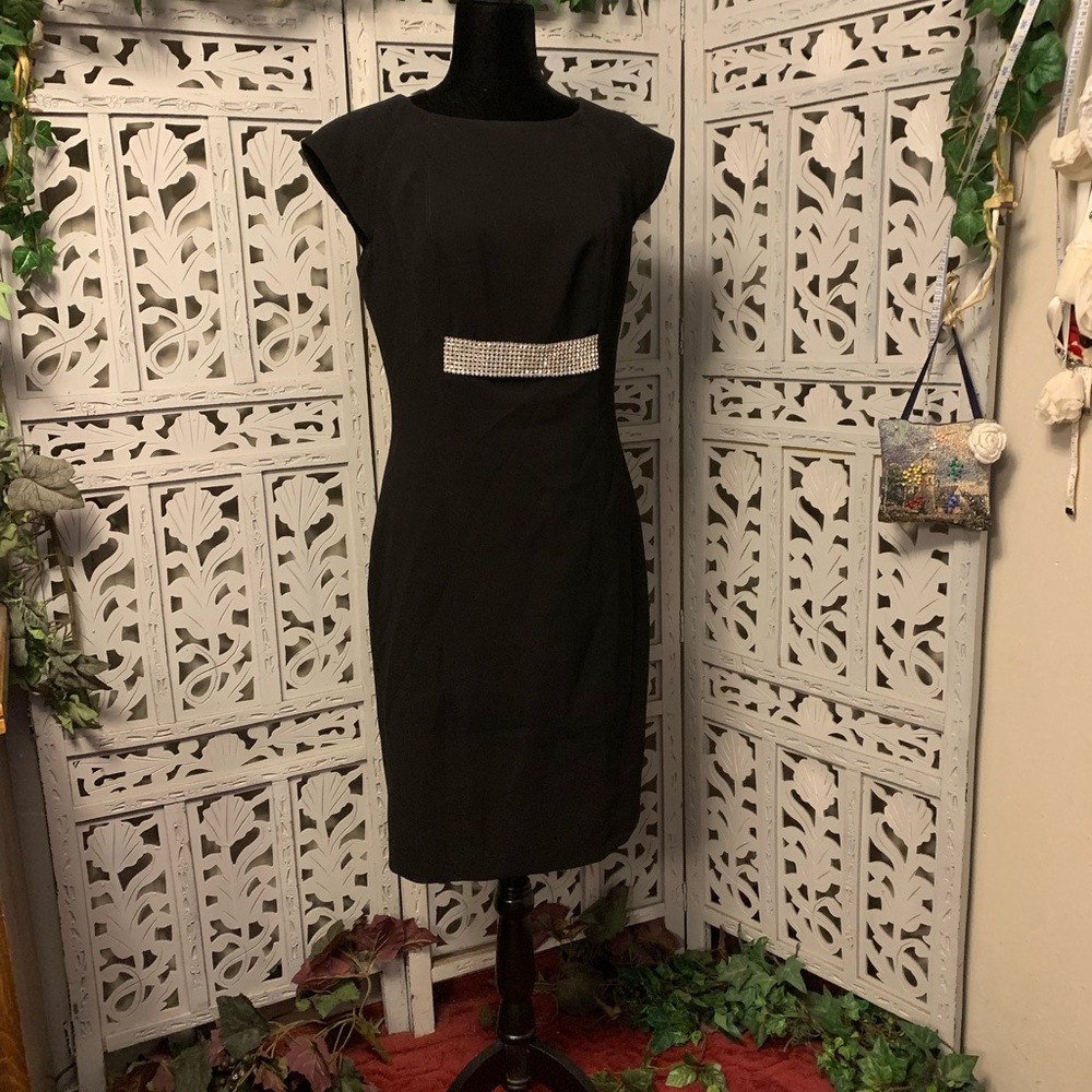 CHETTA B SIMPLY CLASSIC BLACK FANCY SHORT SLEEVE MIDI DRESS